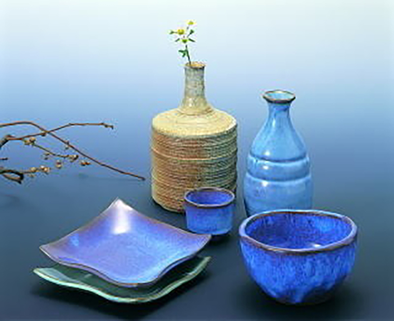 신조 히가시야마야키 (Shinjo Higashiyama Yaki)