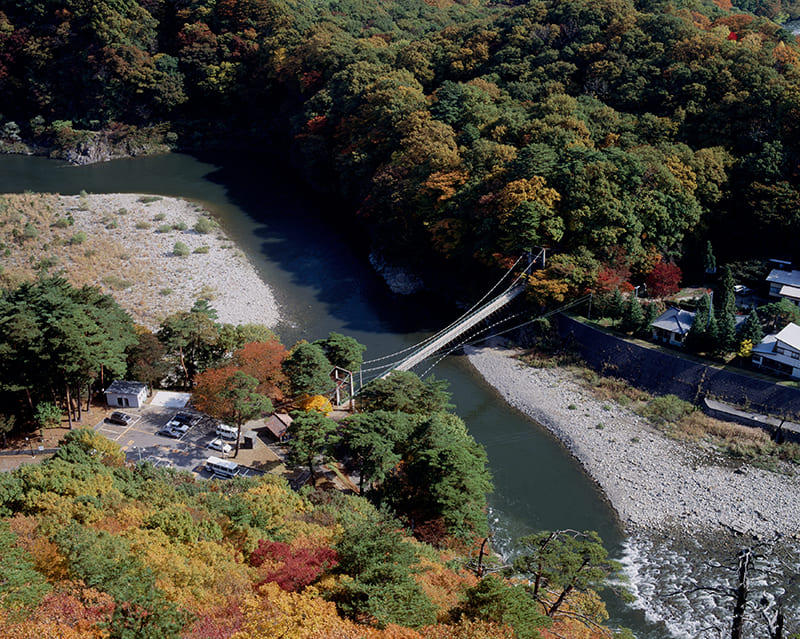 타카노스 현수교