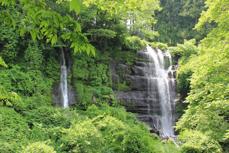 타로·지로 폭포