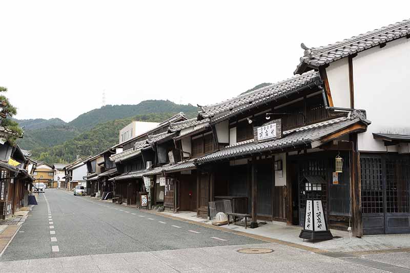 우다츠 가옥 거리