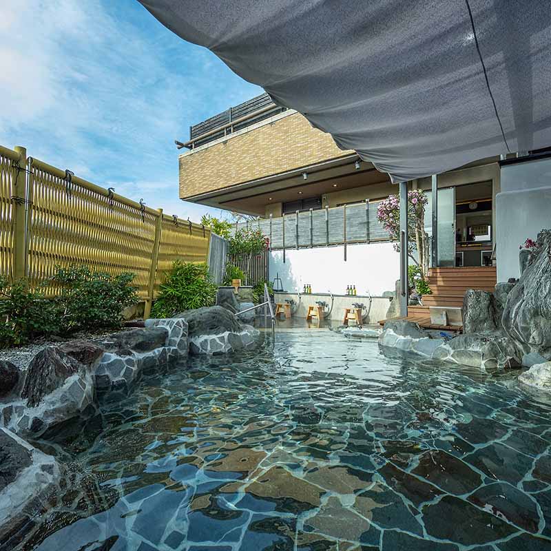 이시노야 이즈나가오카