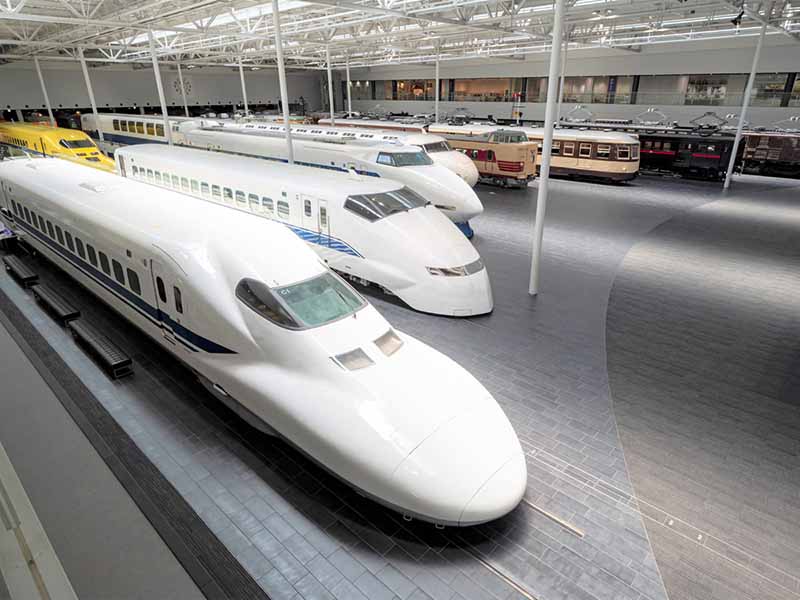 리니어·철도관