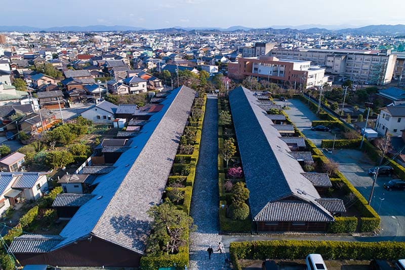 마쓰사카 성터와 고조반 야시키