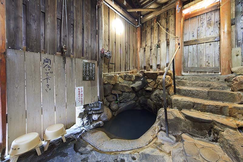 湯の峰温泉 つぼ湯