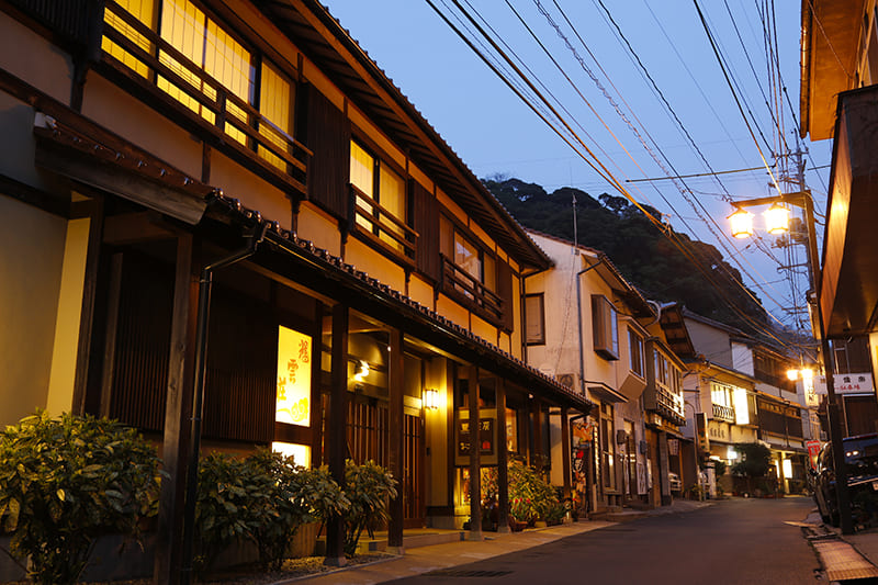 温泉津