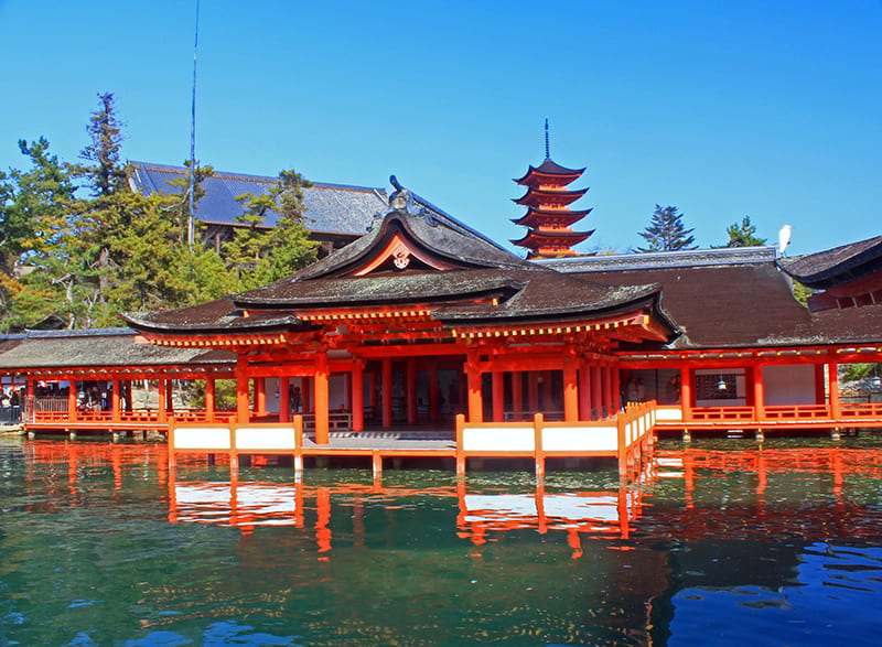 厳島神社