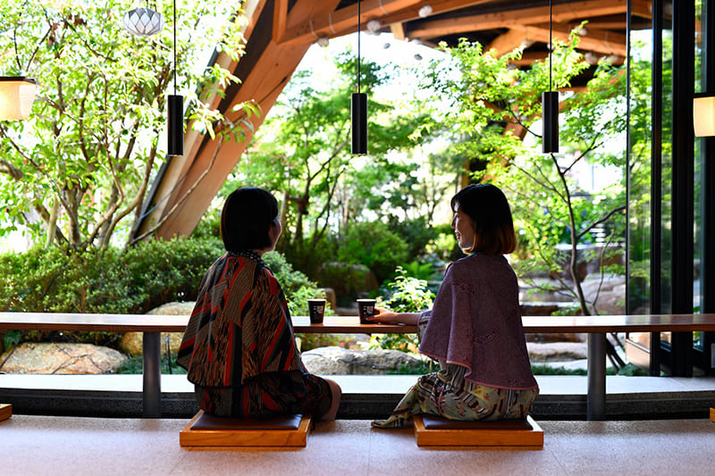 狐の足あと(足湯の喫茶)