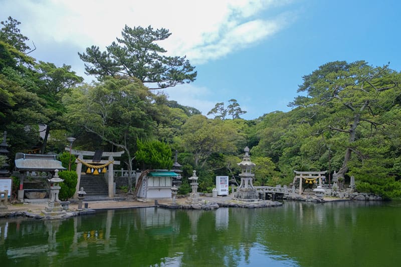 明神池