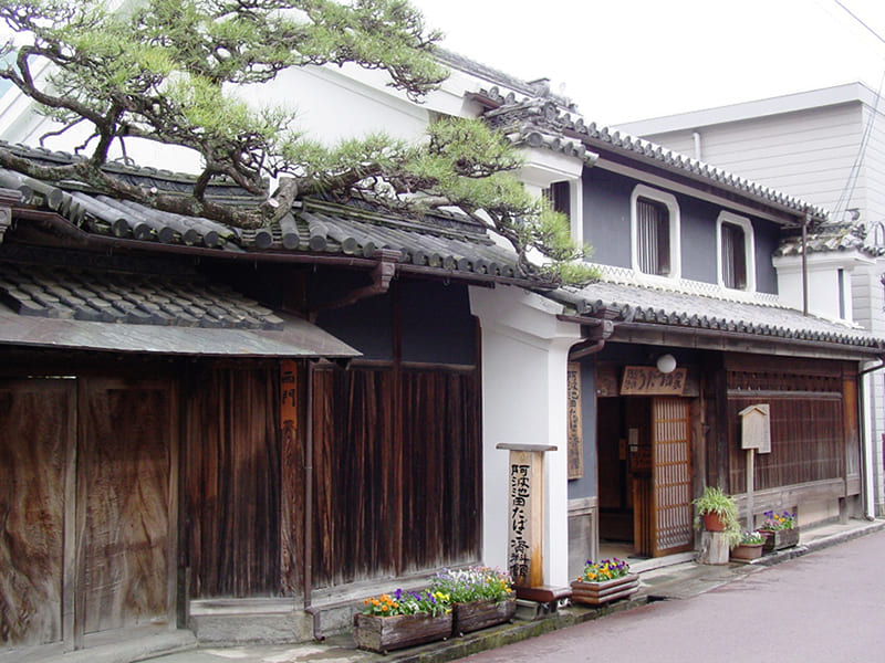 池田うだつの町並み