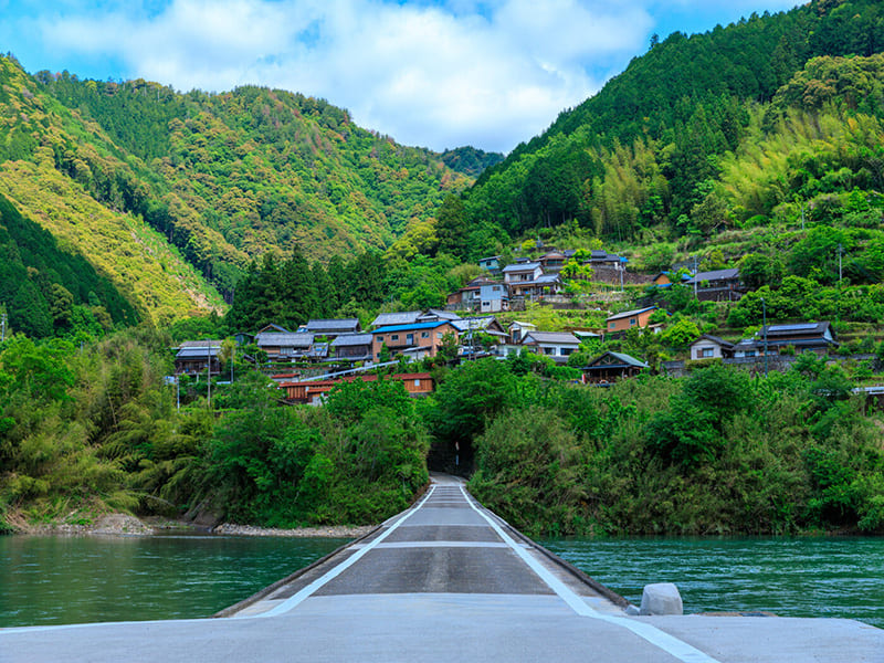 岩間大橋 (岩間沈下橋)