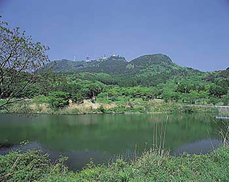 八幡岳