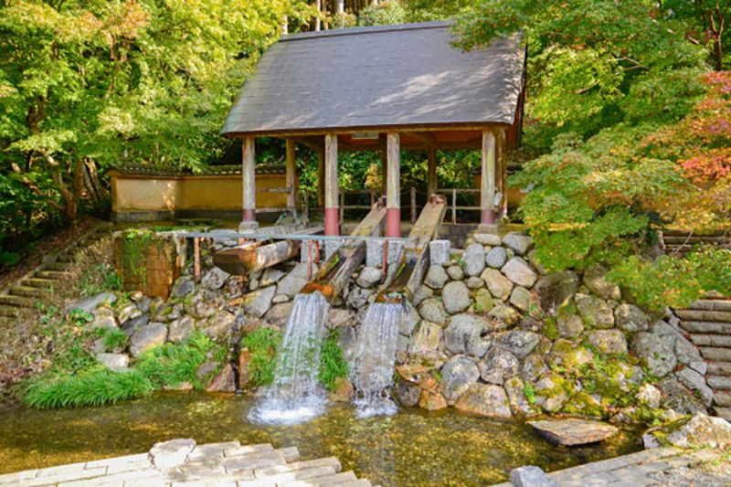大川内山　唐臼小屋