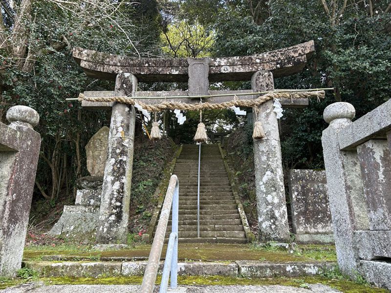 波多八幡神社