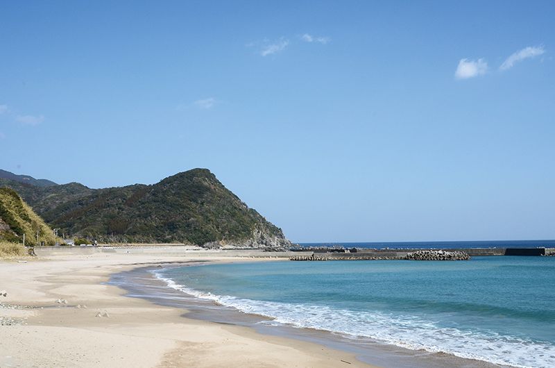 恋ヶ浦