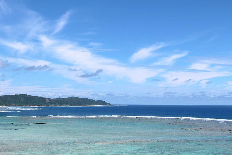 あやまる岬